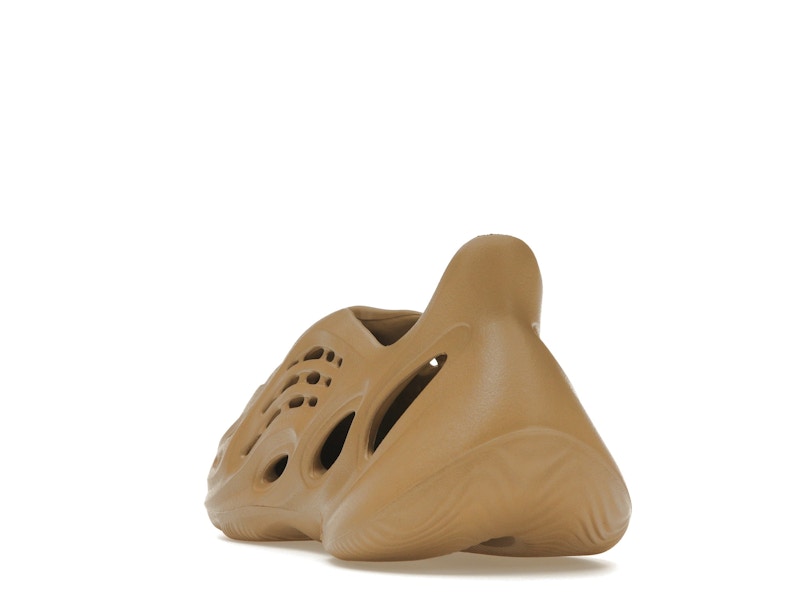 adidas Yeezy Foam RNR Clay Taupe - image 26
