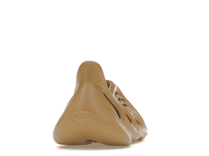 adidas Yeezy Foam RNR Clay Taupe - image 29