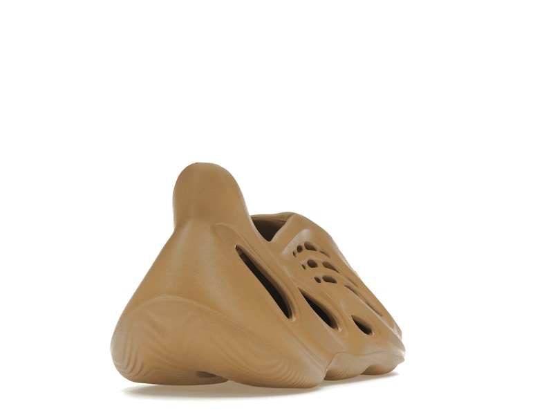 adidas Yeezy Foam RNR Clay Taupe - image 30