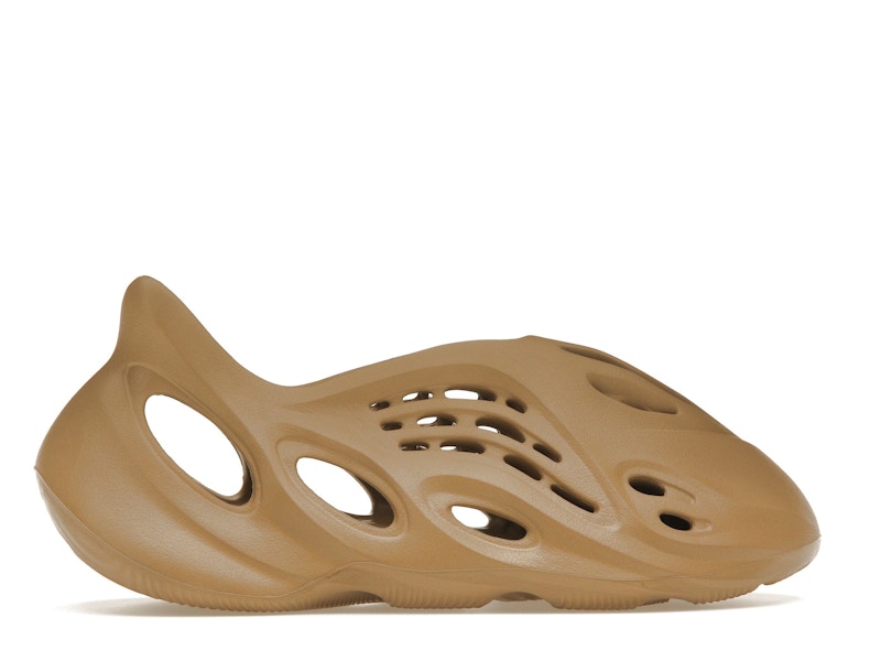 adidas Yeezy Foam RNR Clay Taupe - image 36