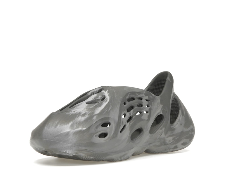 adidas Yeezy Foam RNR MX Granite - image 14