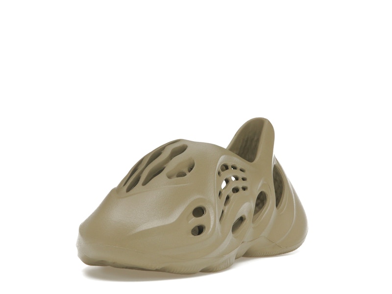 adidas Yeezy Foam RNR Stone Salt - image 13