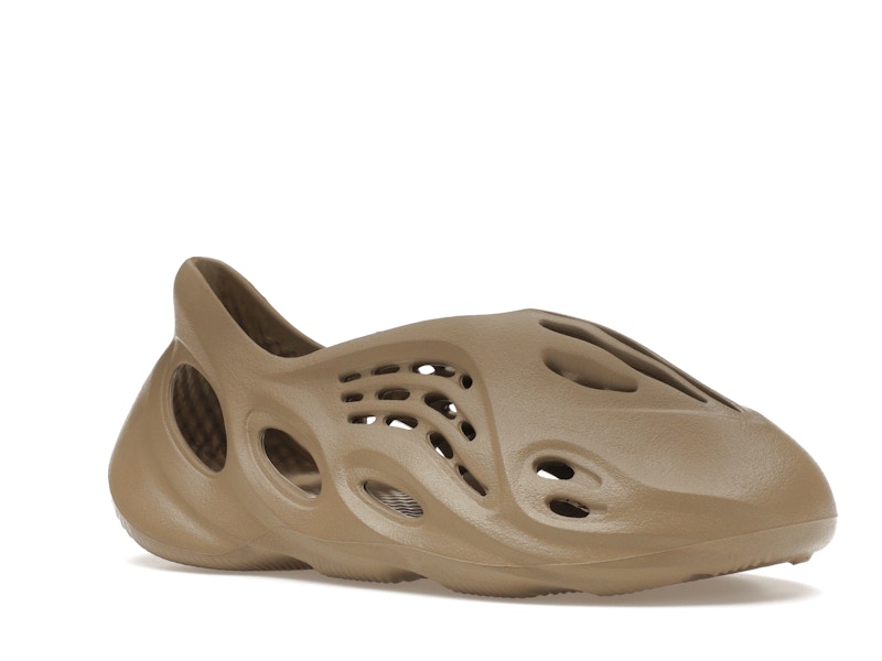 adidas Yeezy Foam RNR Stone Taupe - image 4