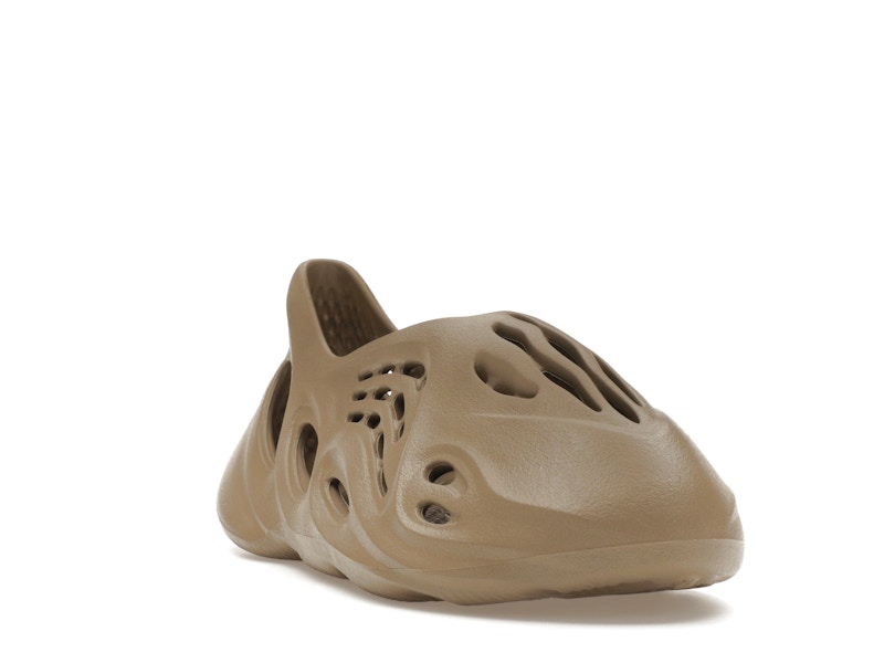 adidas Yeezy Foam RNR Stone Taupe - image 7