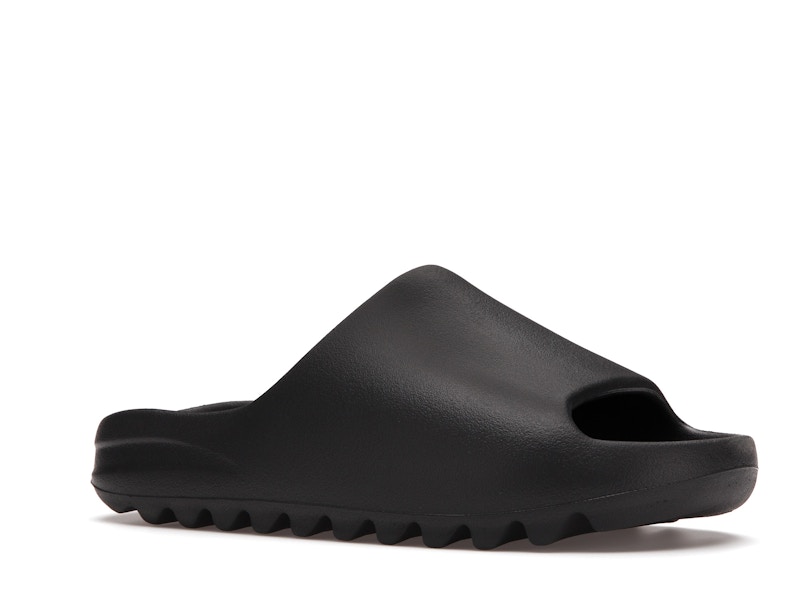 adidas Yeezy Slide Onyx - image 4