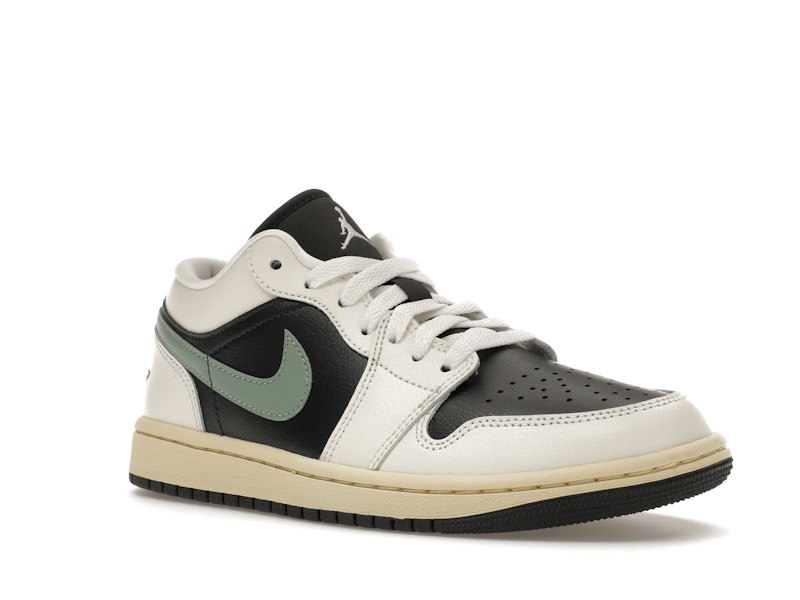 Jordan 1 Low Jade Smoke (Women's) - image 5