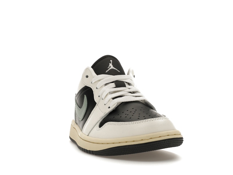 Jordan 1 Low Jade Smoke (Women's) - image 8