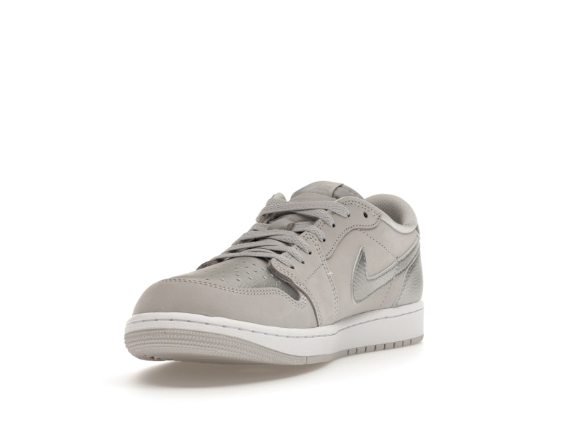 Jordan 1 Low OG Metallic Silver - image 13