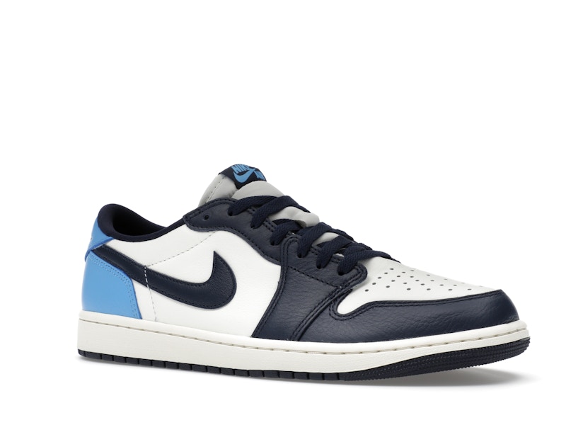 Jordan 1 Low OG Obsidian UNC - image 4