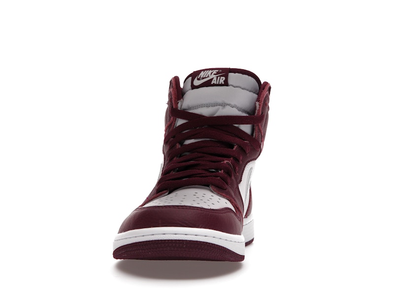Jordan 1 Retro High OG Bordeaux - image 11