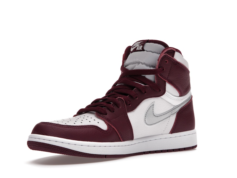 Jordan 1 Retro High OG Bordeaux - image 15