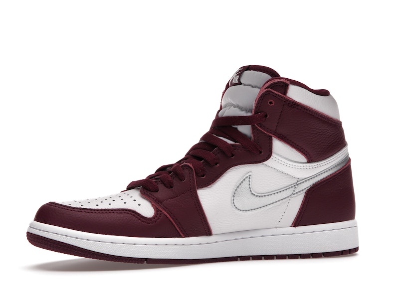 Jordan 1 Retro High OG Bordeaux - image 17