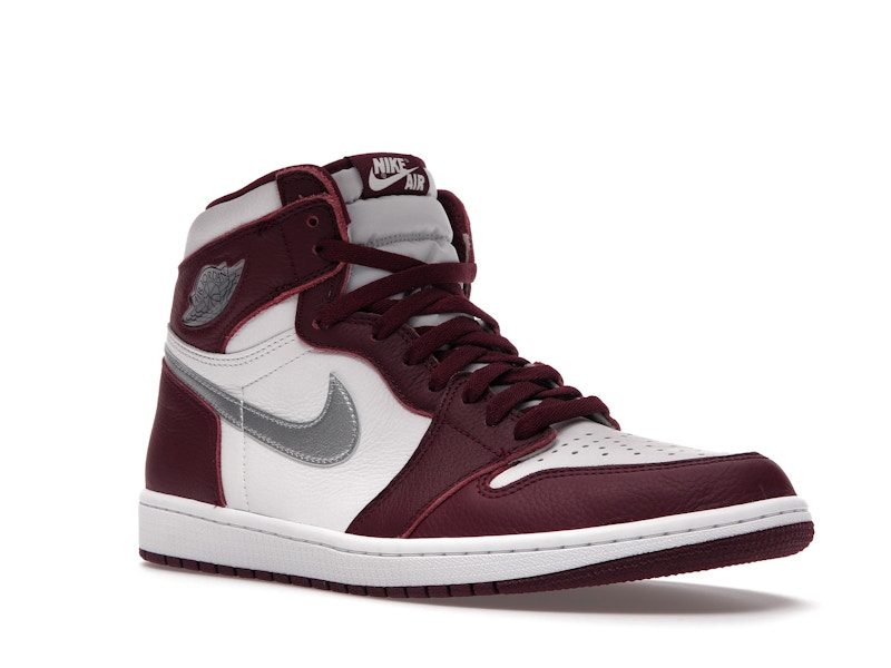 Jordan 1 Retro High OG Bordeaux - image 5