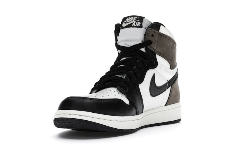 Jordan 1 Retro High Dark Mocha - image 13