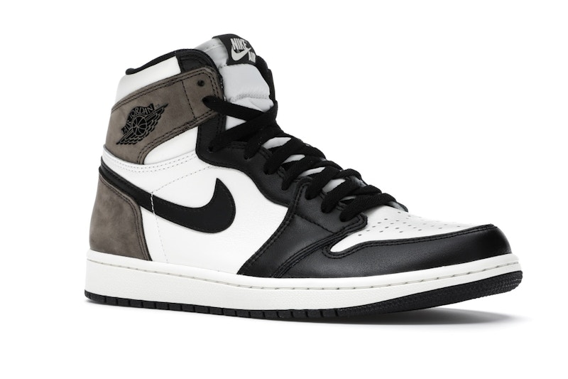 Jordan 1 Retro High Dark Mocha - image 4