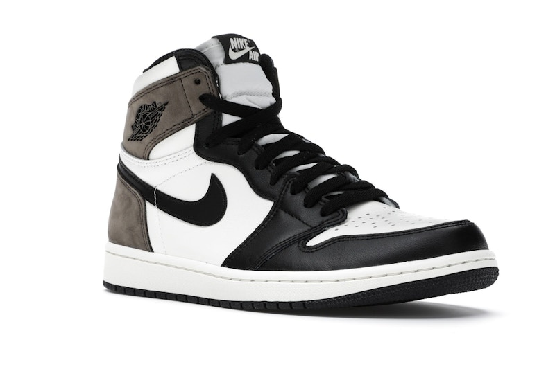 Jordan 1 Retro High Dark Mocha - image 5
