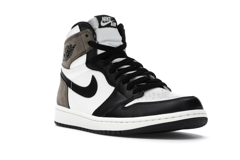 Jordan 1 Retro High Dark Mocha - image 6