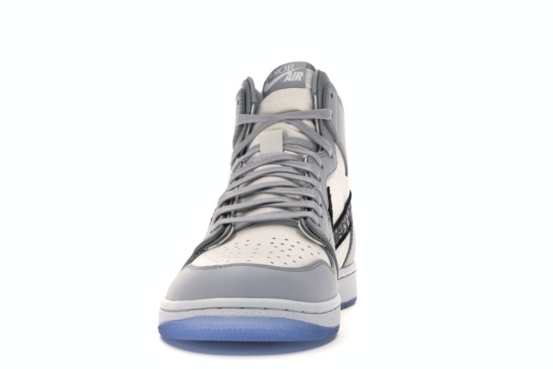Jordan 1 Retro High Dior - image 11