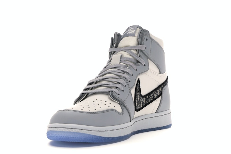 Jordan 1 Retro High Dior - image 13