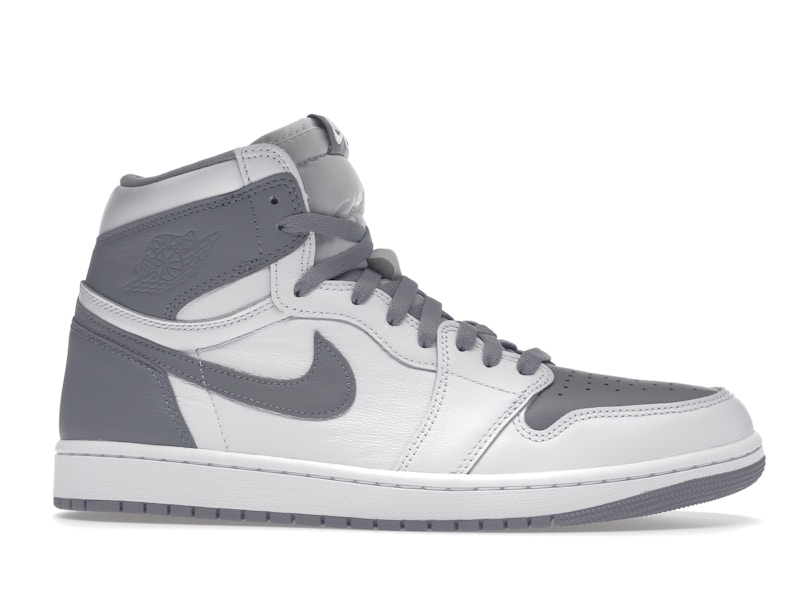 Jordan 1 Retro High OG Stealth - image 2