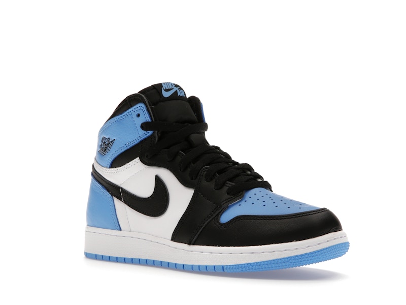Jordan 1 Retro High OG UNC Toe (GS) - image 5