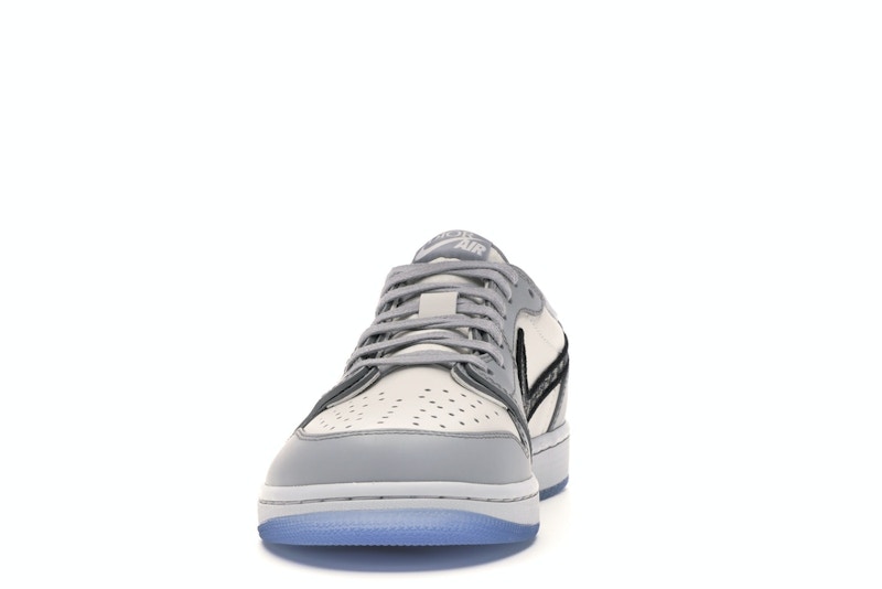 Jordan 1 Retro Low Dior - image 11