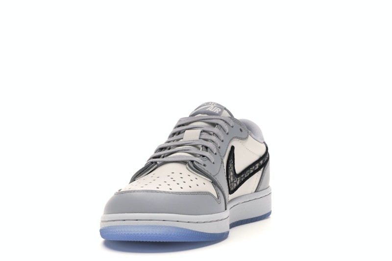 Jordan 1 Retro Low Dior - image 12