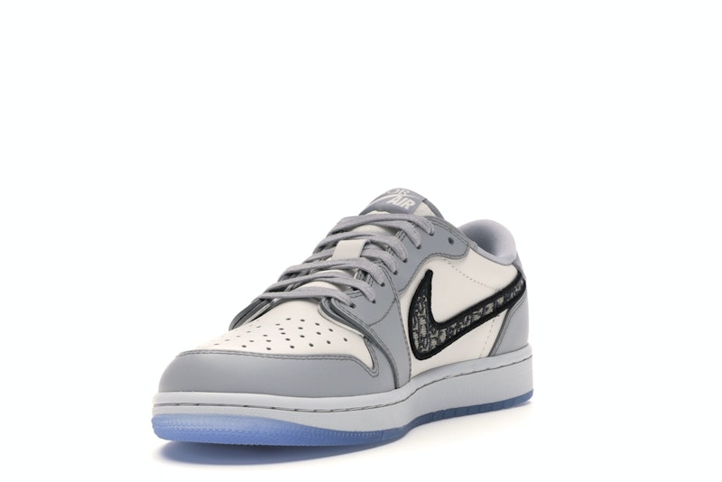 Jordan 1 Retro Low Dior - image 13