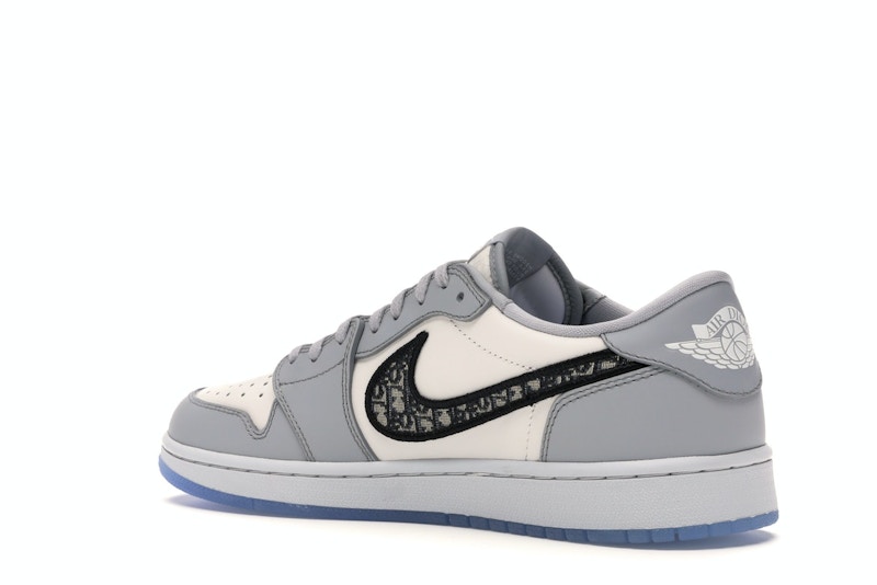 Jordan 1 Retro Low Dior - image 23
