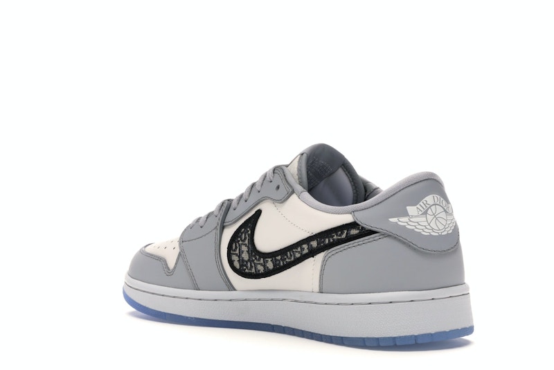 Jordan 1 Retro Low Dior - image 24