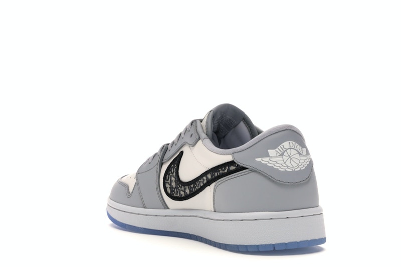Jordan 1 Retro Low Dior - image 25