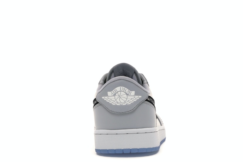 Jordan 1 Retro Low Dior - image 28