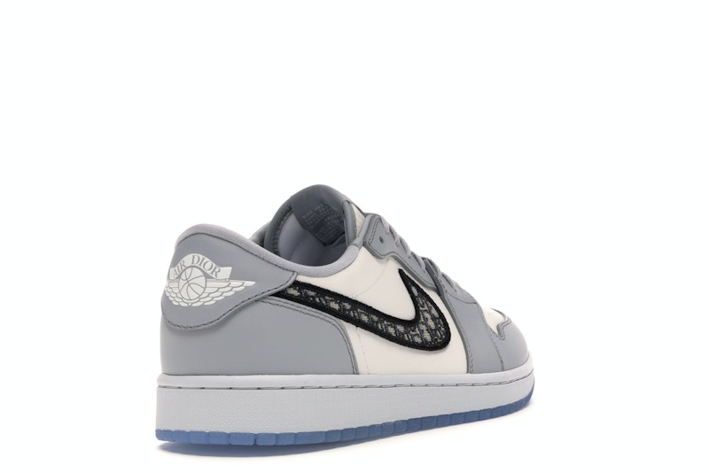 Jordan 1 Retro Low Dior - image 31