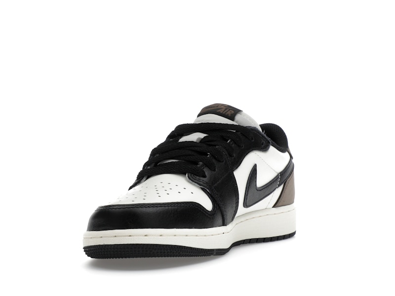 Jordan 1 Retro Low OG Mocha (GS) - image 13