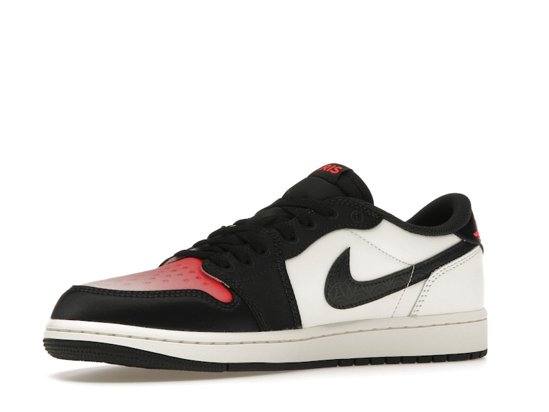 Jordan 1 Retro Low OG PSG Paris Saint-Germain - image 16