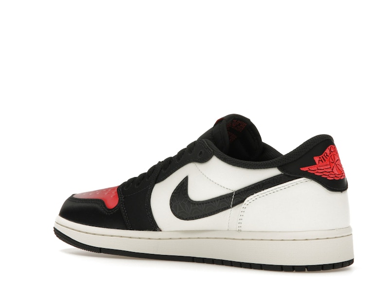 Jordan 1 Retro Low OG PSG Paris Saint-Germain - image 23