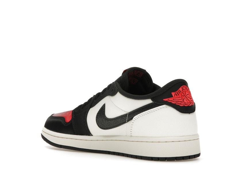 Jordan 1 Retro Low OG PSG Paris Saint-Germain - image 24