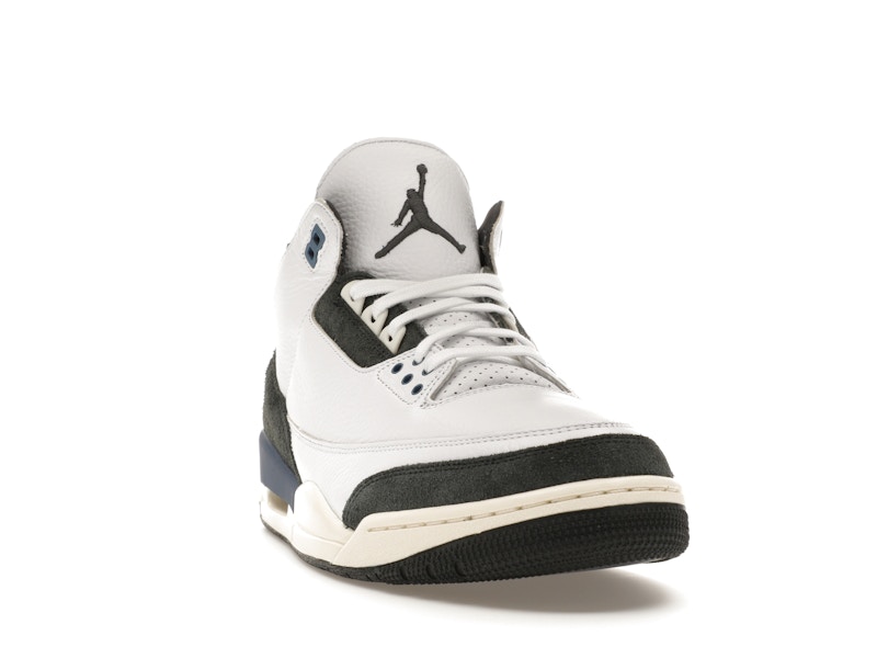 Jordan 3 Retro OG SP A Ma Maniére Diffused Blue Diffused Blue - image 8