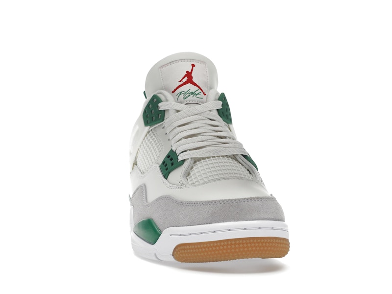 Jordan 4 Retro SB Pine Green - image 9