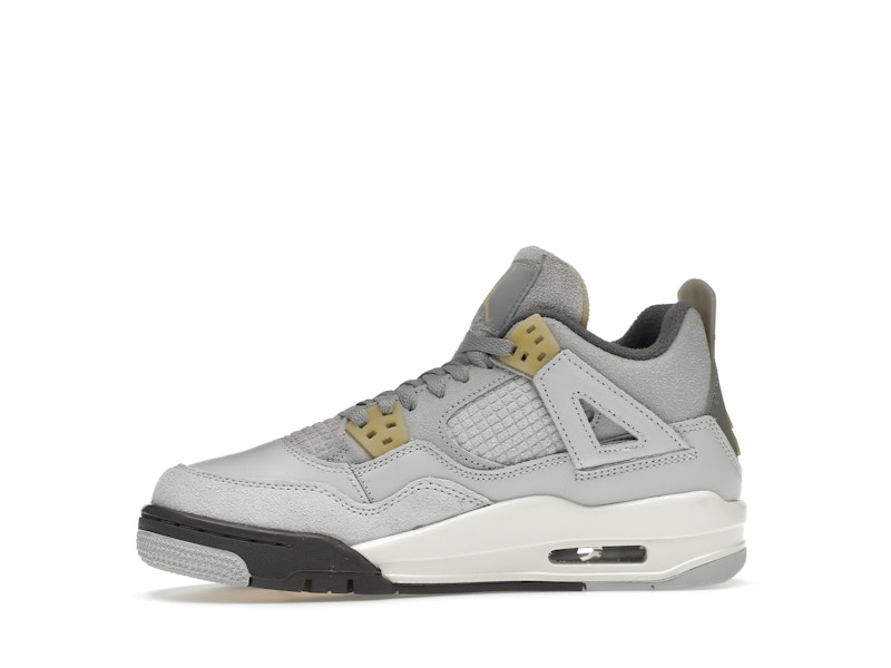 Jordan 4 Retro SE Craft Photon Dust (GS) - image 18