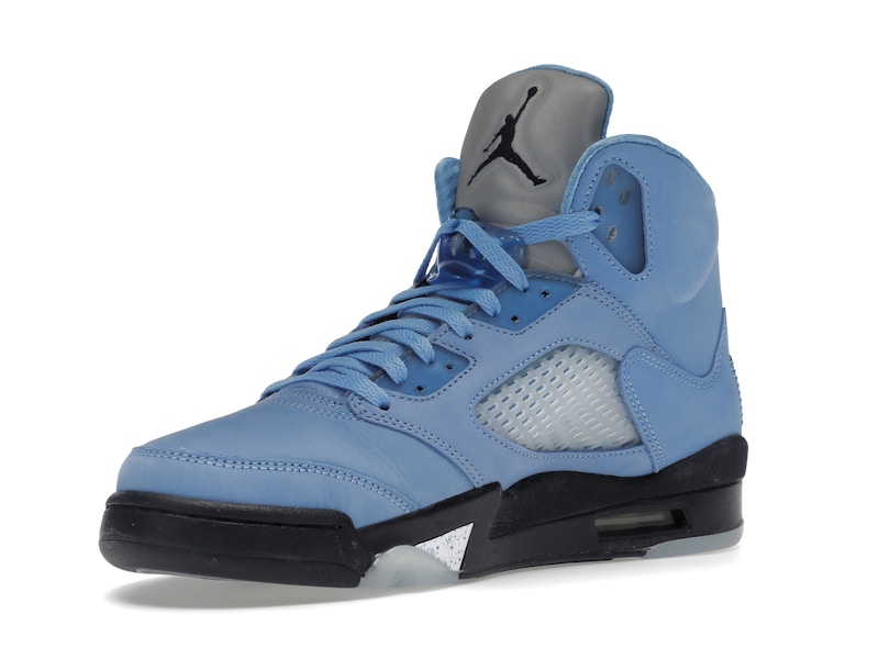 Jordan 5 Retro UNC University Blue - image 15