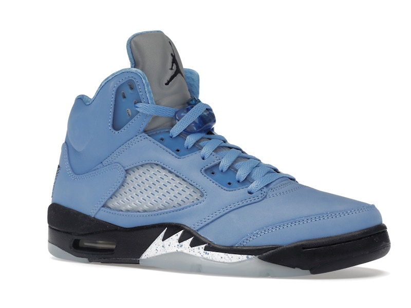 Jordan 5 Retro UNC University Blue - image 4