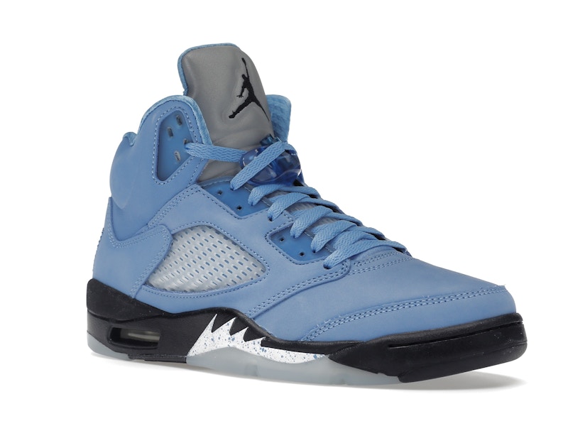 Jordan 5 Retro UNC University Blue - image 5