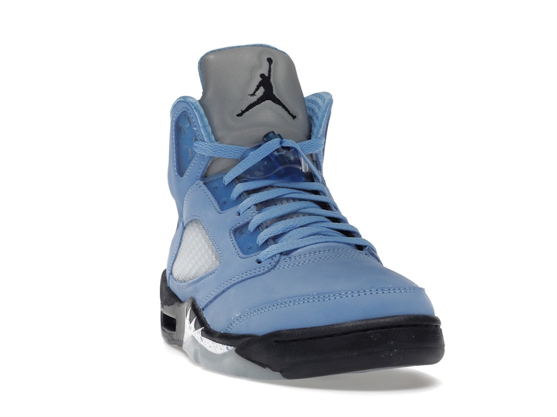 Jordan 5 Retro UNC University Blue - image 8