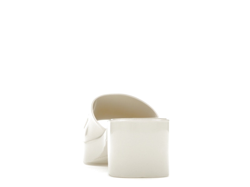 Gucci 60mm Slide Sandal White Rubber - image 27
