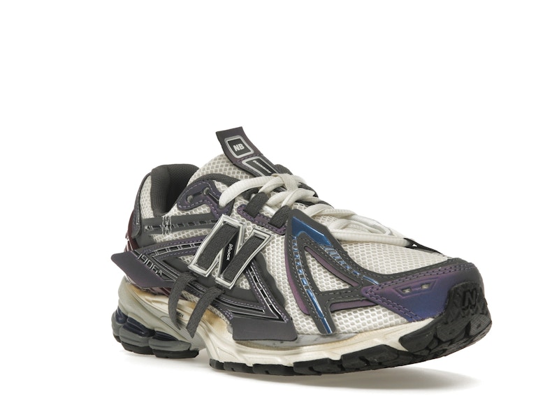 New Balance 1906A Inkwell Sea Salt - image 6