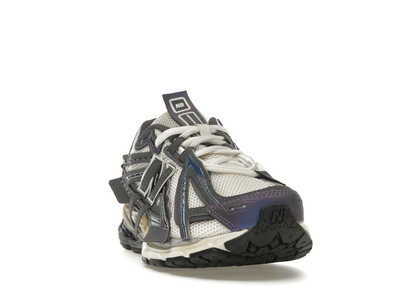 New Balance 1906A Inkwell Sea Salt - image 8