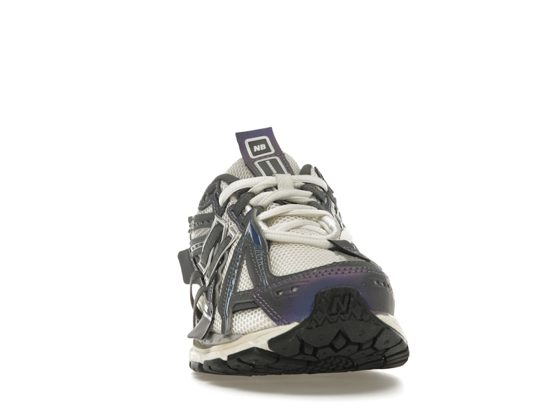 New Balance 1906A Inkwell Sea Salt - image 9
