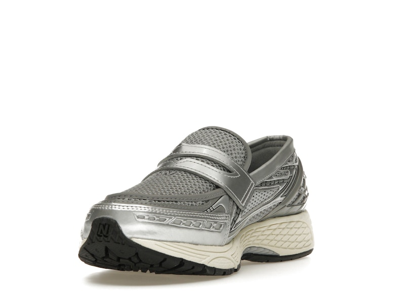 New Balance 1906L Metallic Silver - image 13