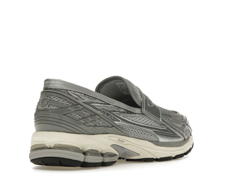 New Balance 1906L Metallic Silver - image 32